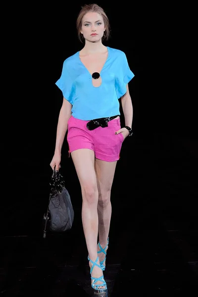 Look 37